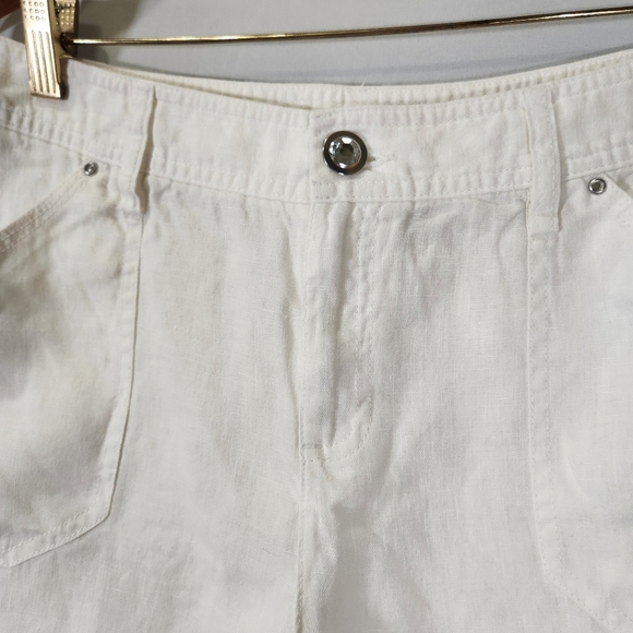 INC International Concepts White Cargo Shorts Relaxed Fit - Picture 2 of 11